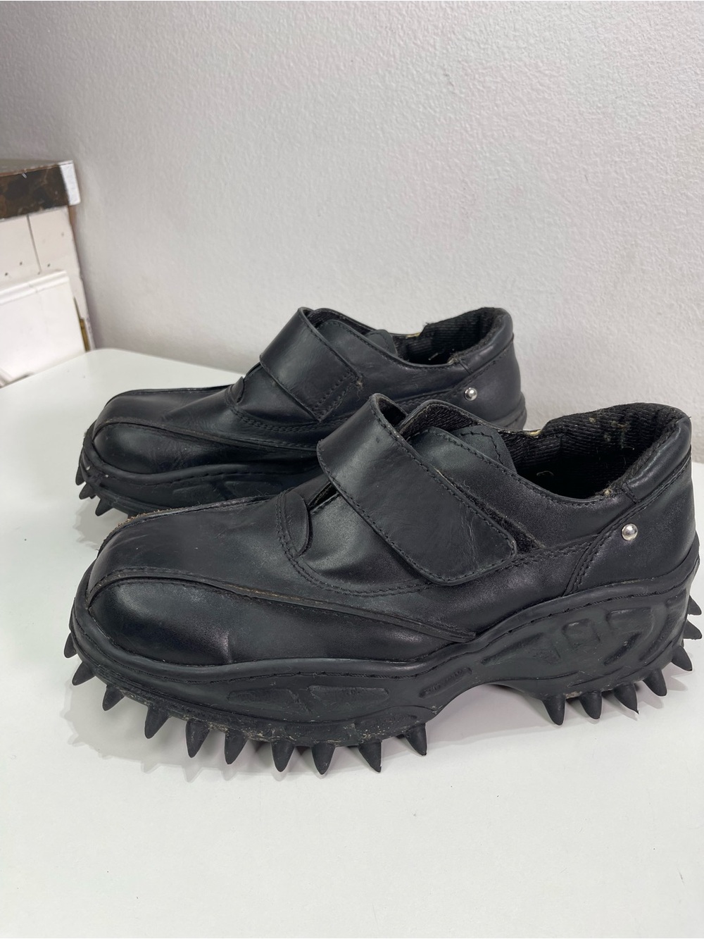 Knuckle Bones Men 8 M Black Spiked Outsole Chunky Shoes Punk Goth Emo Grunge